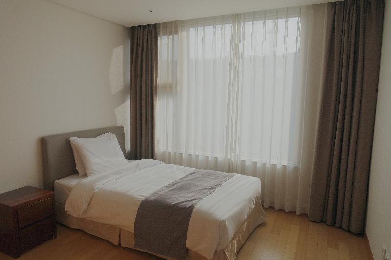 Vabien 1 Serviced 4*